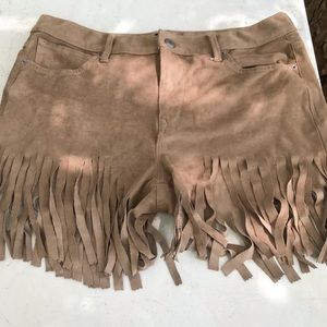 Express Fringe Super Hot , Short Shorts. 14R.